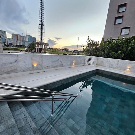 Flat Mercure Brasilia Lider By Rei Dos Flats Exterior photo