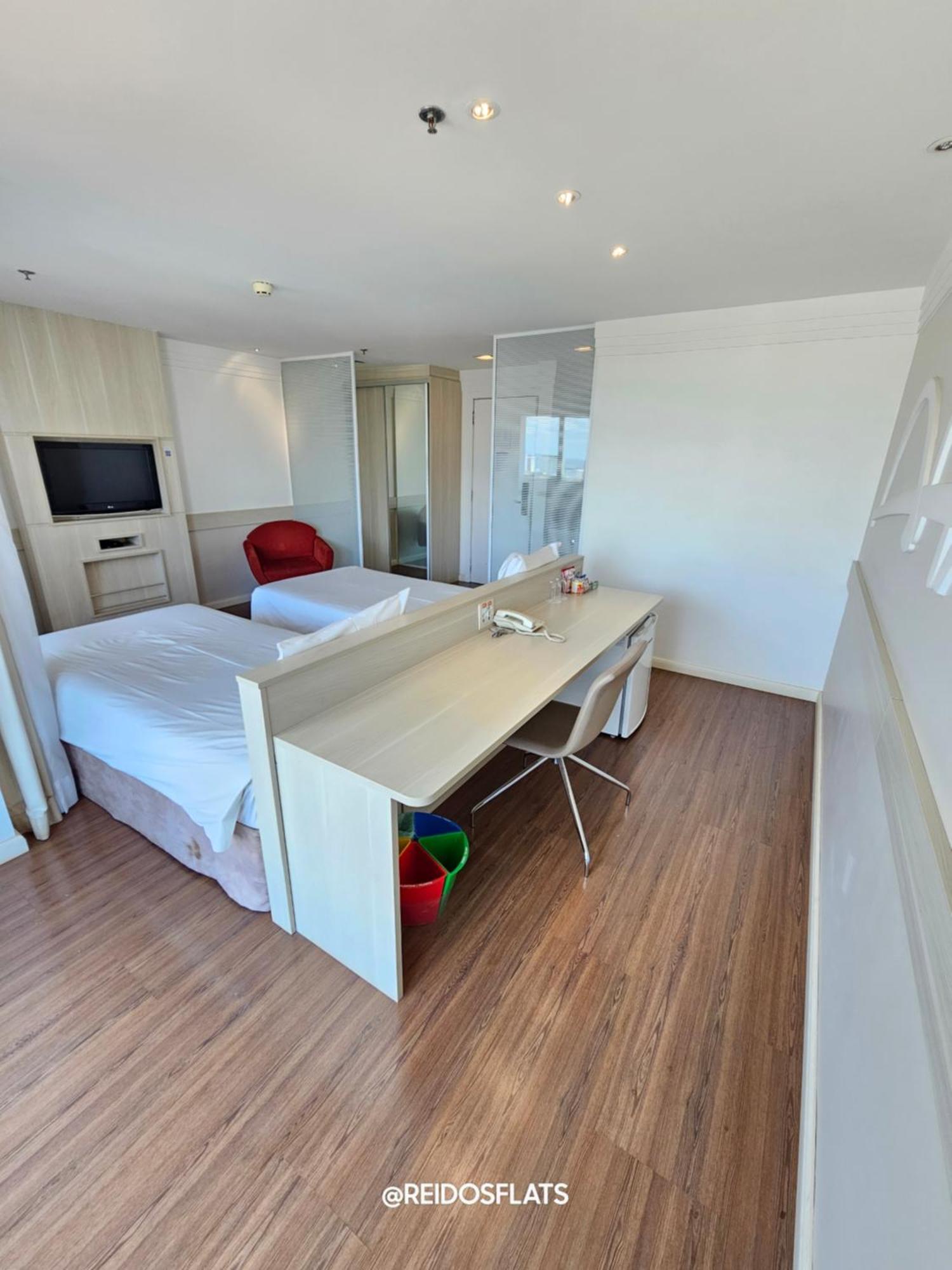 Flat Mercure Brasilia Lider By Rei Dos Flats Exterior photo